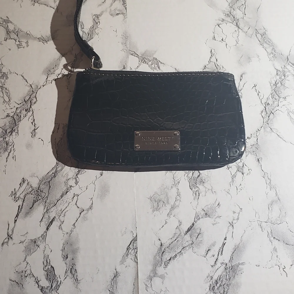 Nine‎ West Black Croc-Pattern Wristlet
